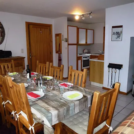 Chalet 04 Chalet *